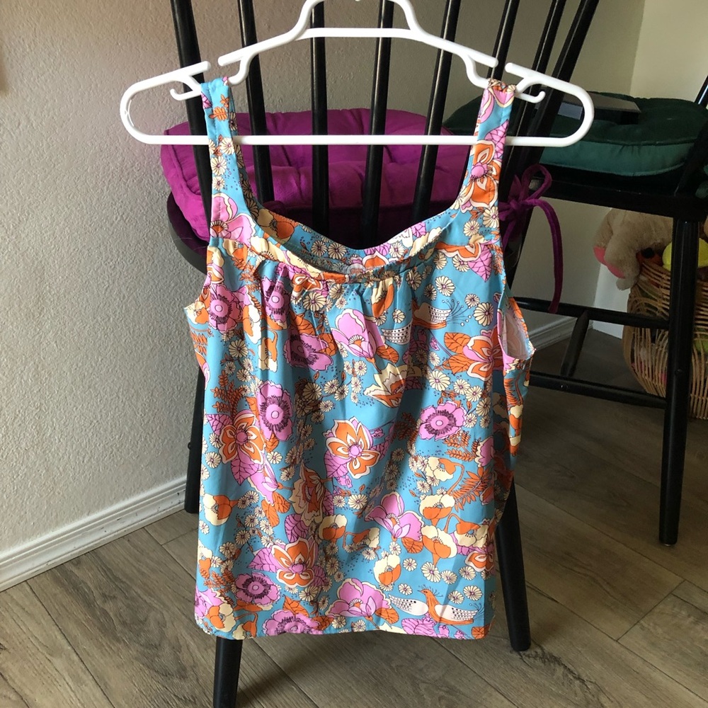 Emery Rose floral  tank top